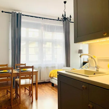 Pokoje I Donia Rum i privatbostad