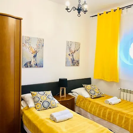 Pokoje I Donia