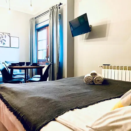 Pokoje I Donia Rum i privatbostad